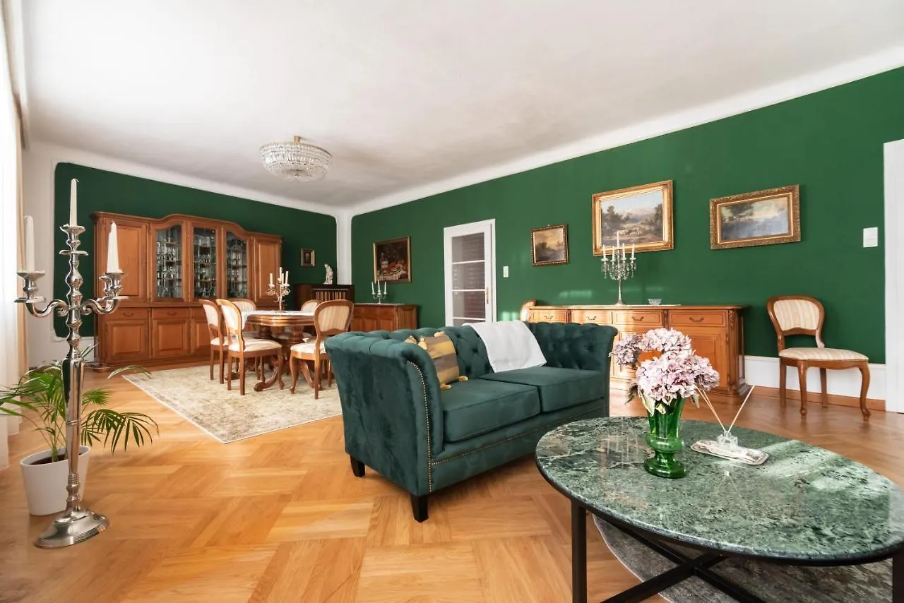 Renoviertes Bauernhaus Mit Garten In Ruhelage Vienna Apartment