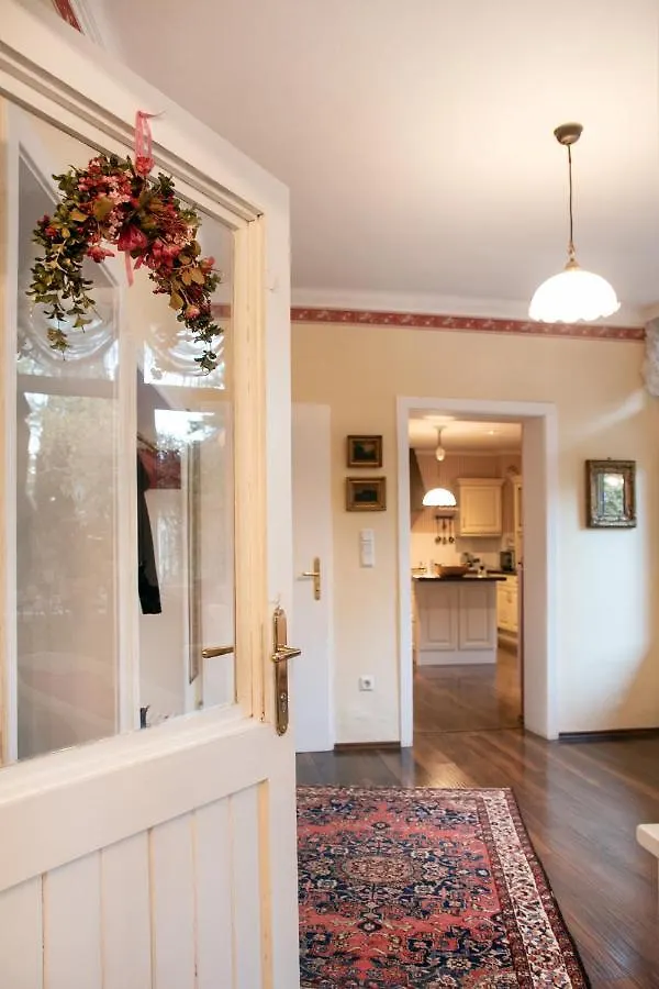 Renoviertes Bauernhaus Mit Garten In Ruhelage Vídeň 0*,  Rakousko